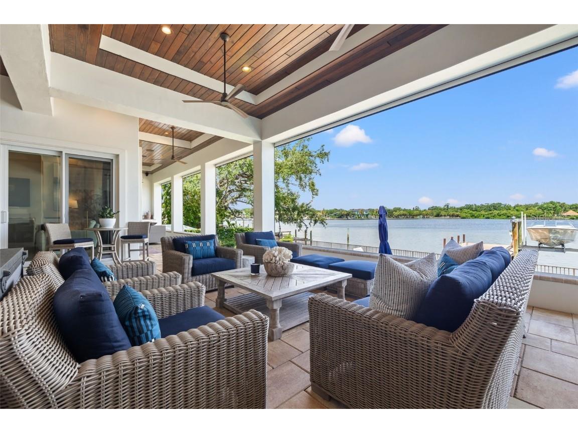 1210 Monterey Boulevard NE Saint Petersburg FL 33704 - COFFEE POT BAYOU TB8417542 image47