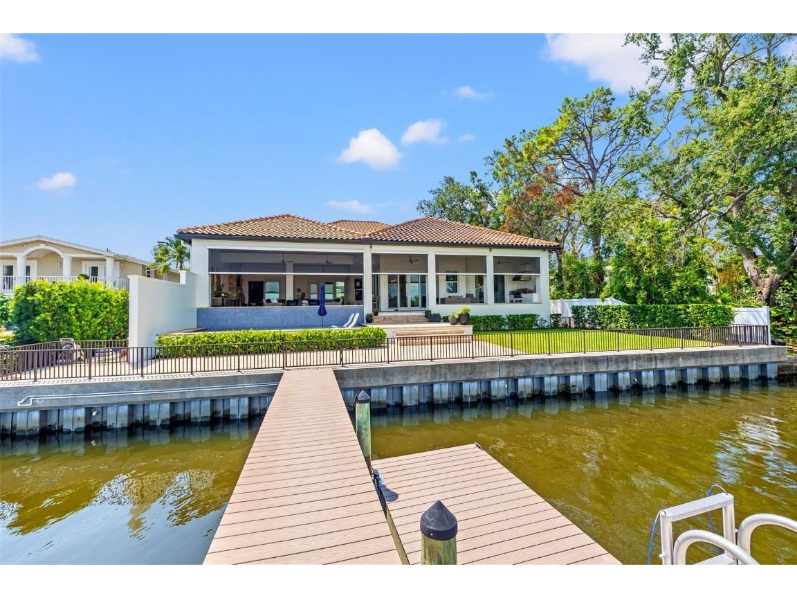 1210 Monterey Boulevard NE Saint Petersburg FL 33704 - COFFEE POT BAYOU TB8417542 image5