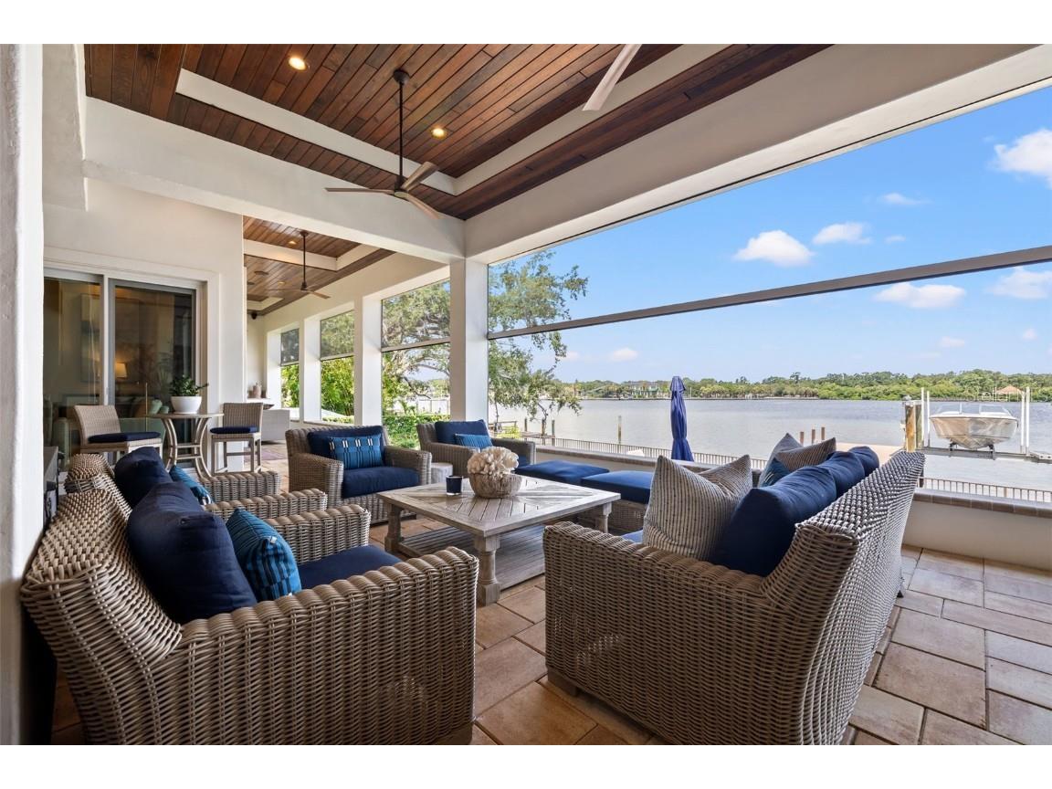 1210 Monterey Boulevard NE Saint Petersburg FL 33704 - COFFEE POT BAYOU TB8417542 image51