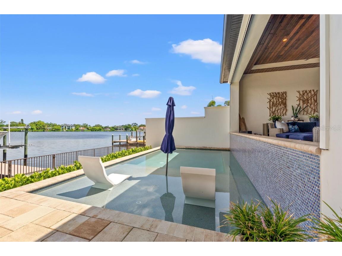 1210 Monterey Boulevard NE Saint Petersburg FL 33704 - COFFEE POT BAYOU TB8417542 image62