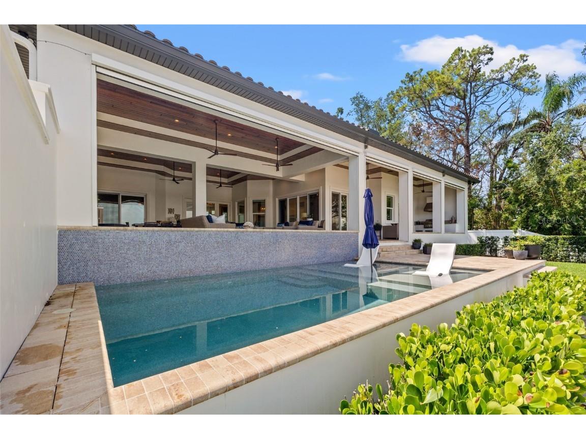 1210 Monterey Boulevard NE Saint Petersburg FL 33704 - COFFEE POT BAYOU TB8417542 image63