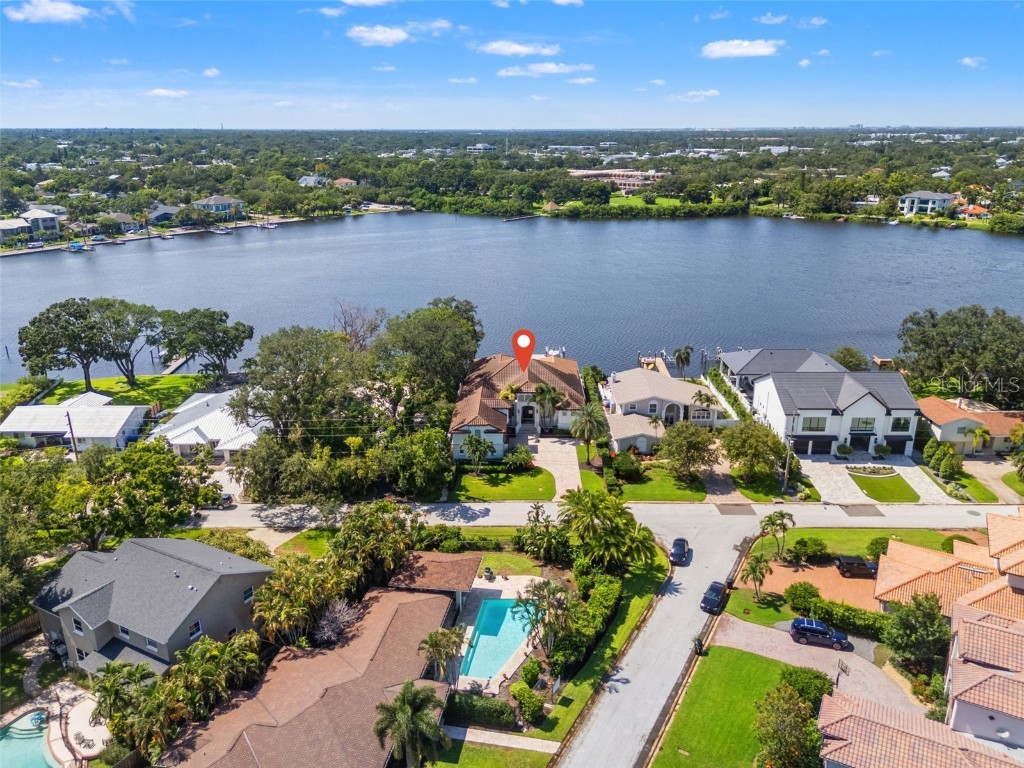 1210 Monterey Boulevard NE Saint Petersburg FL 33704 - COFFEE POT BAYOU TB8417542 image75