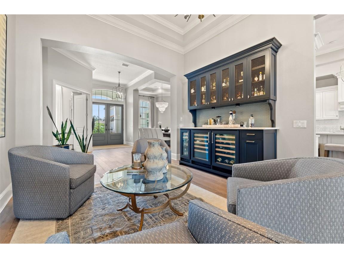 1210 Monterey Boulevard NE Saint Petersburg FL 33704 - COFFEE POT BAYOU TB8417542 image8