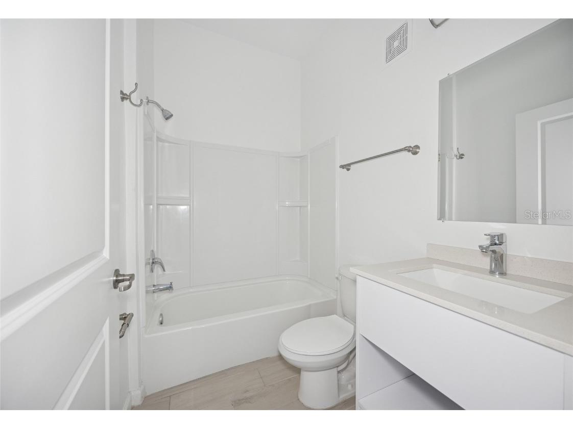 1210 Southstation Place #202 Orlando FL 32809 O6366452 image17