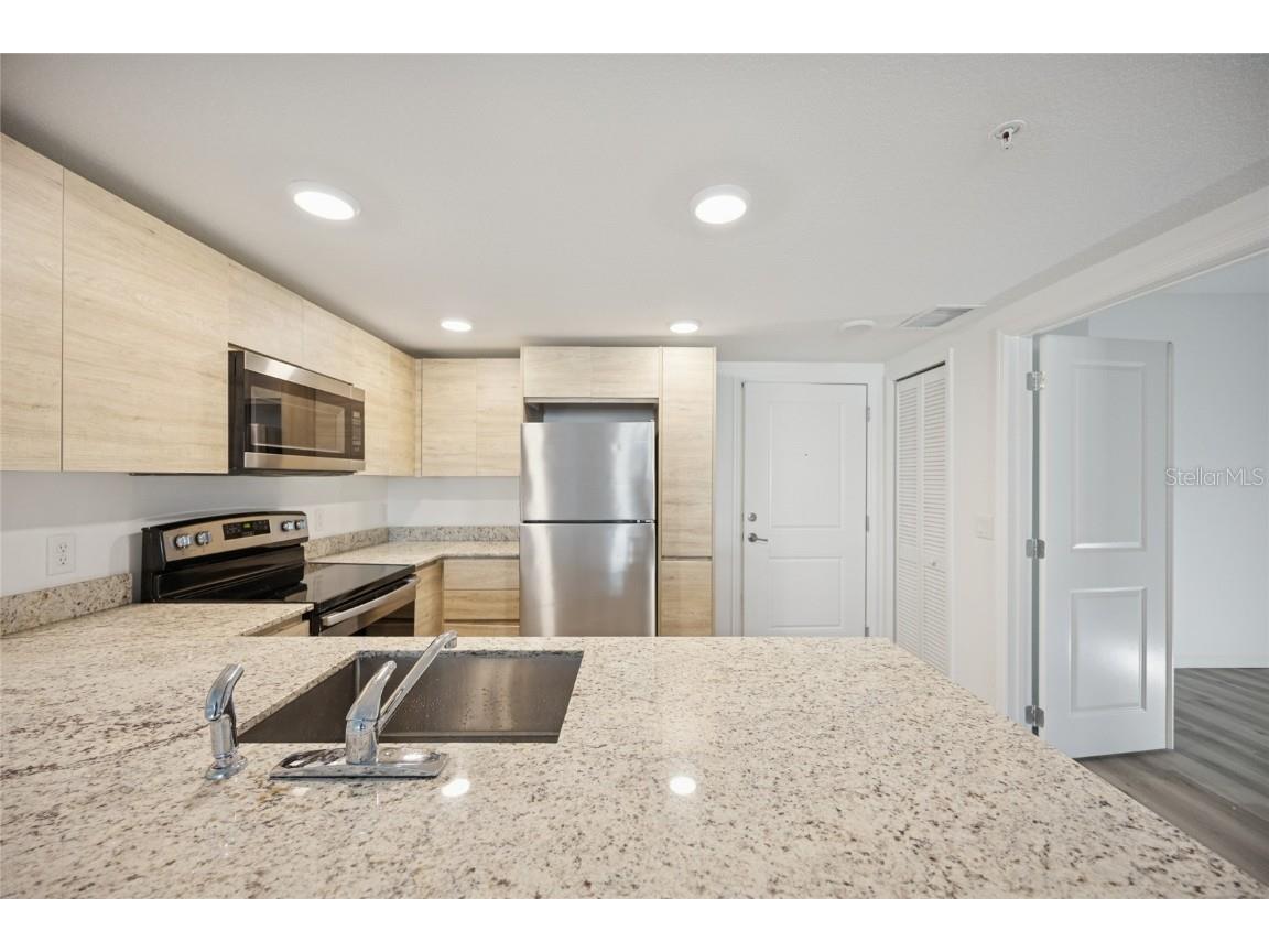 1210 Southstation Place #209 Orlando FL 32809 O6366440 image3