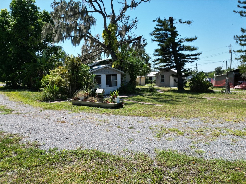 1210 Sweeney Drive Ruskin FL 33570 TB8437965 image12