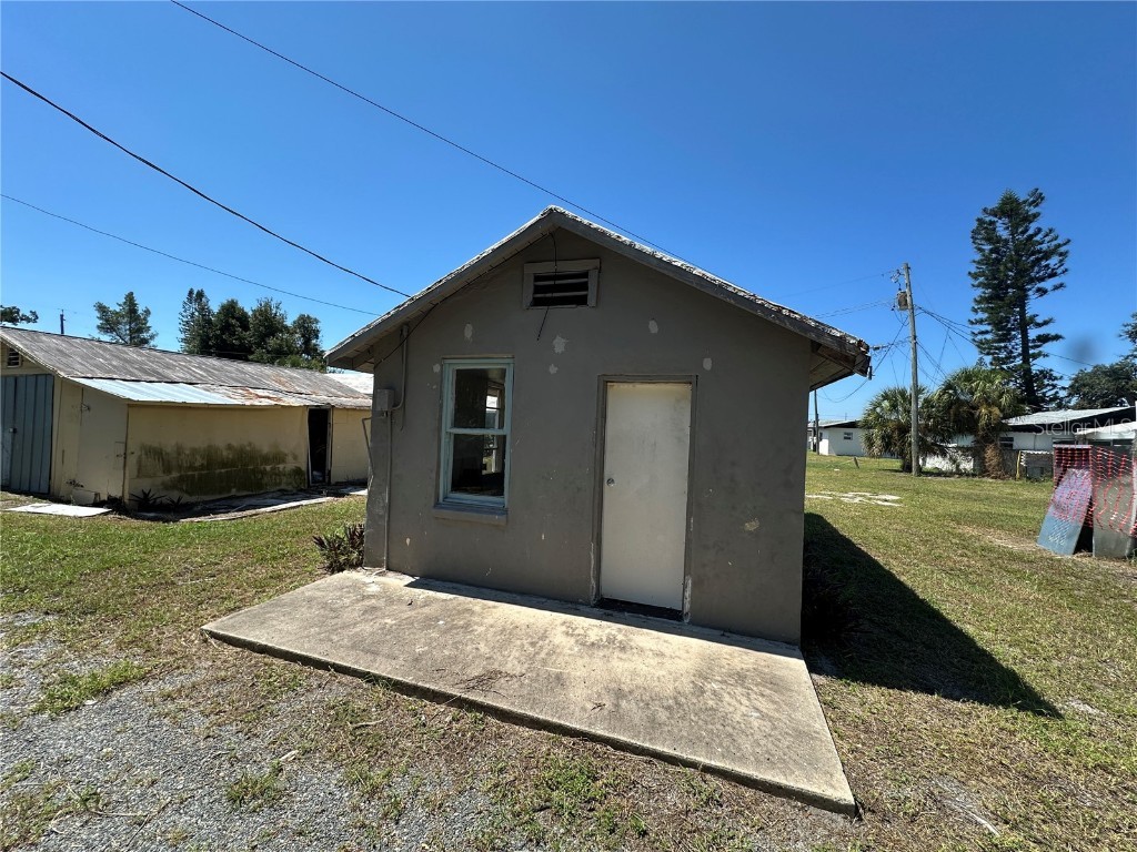 1210 Sweeney Drive Ruskin FL 33570 TB8437965 image16