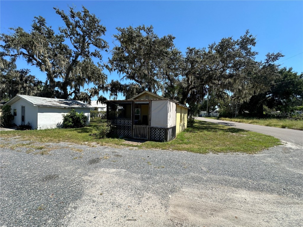 1210 Sweeney Drive Ruskin FL 33570 TB8437965 image20