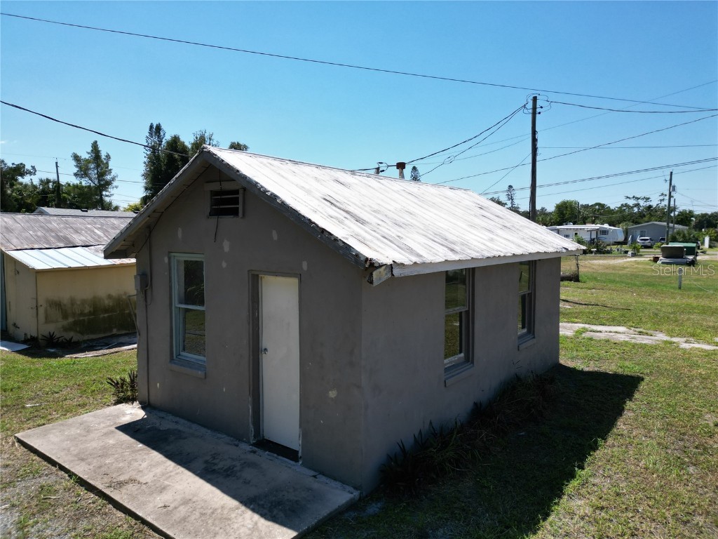 1210 Sweeney Drive Ruskin FL 33570 TB8437965 image5