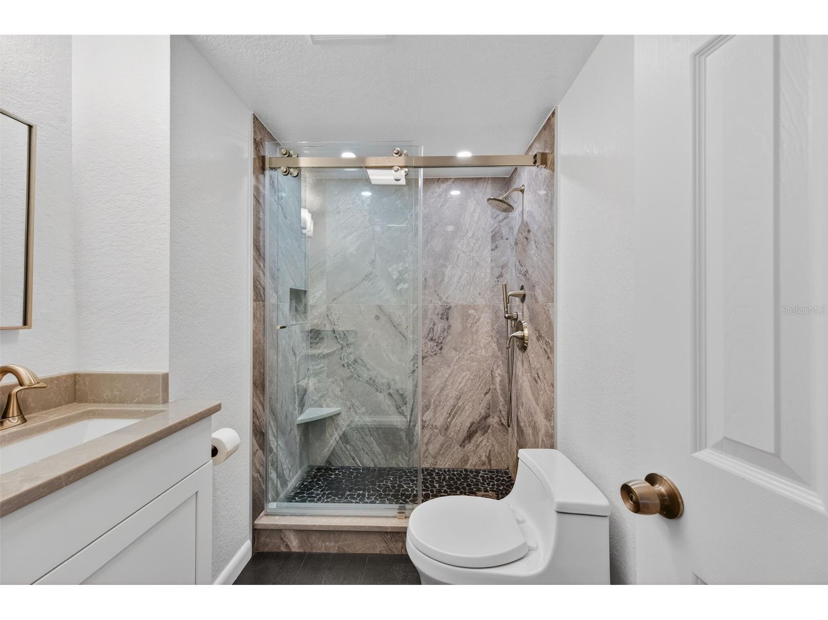 12100 Capri Circle S #203 Treasure Island FL 33706 - BOCA CIEGA BAY TB8461270 image15