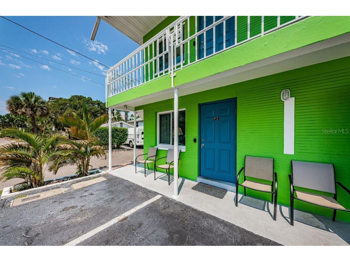 12100 Gulf Boulevard Treasure Island FL 33706 U8198831 image16