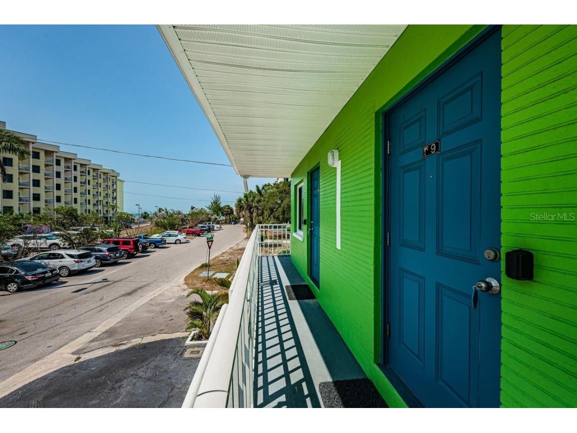 12100 Gulf Boulevard Treasure Island FL 33706 U8198831 image18