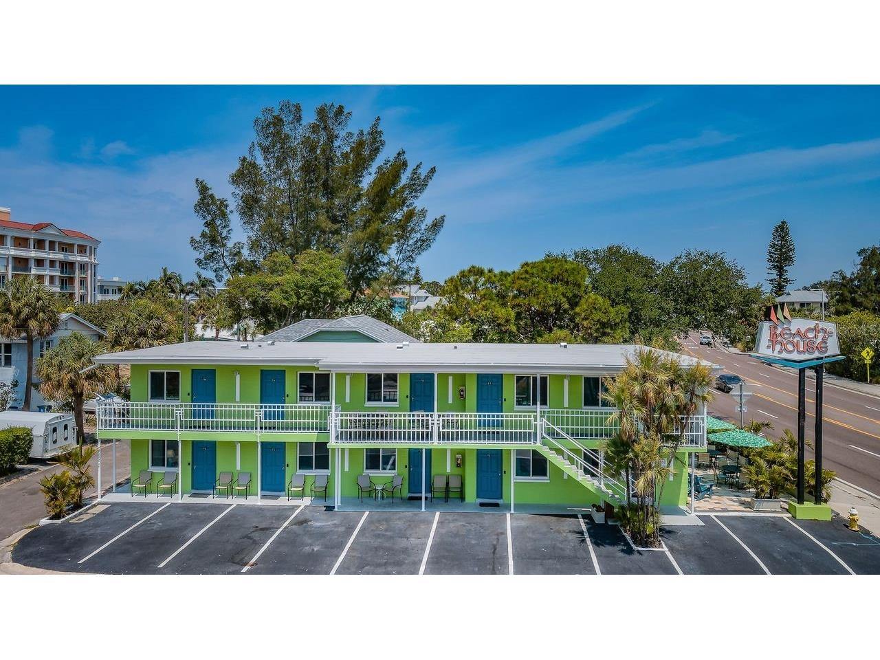 12100 Gulf Boulevard Treasure Island FL 33706 U8198831 image4