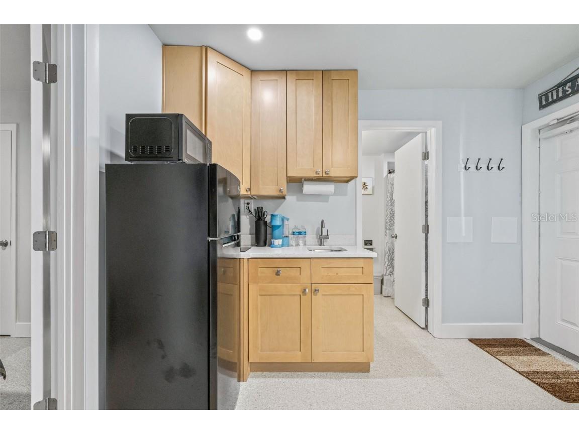 12100 Gulf Boulevard Treasure Island FL 33706 U8198831 image51