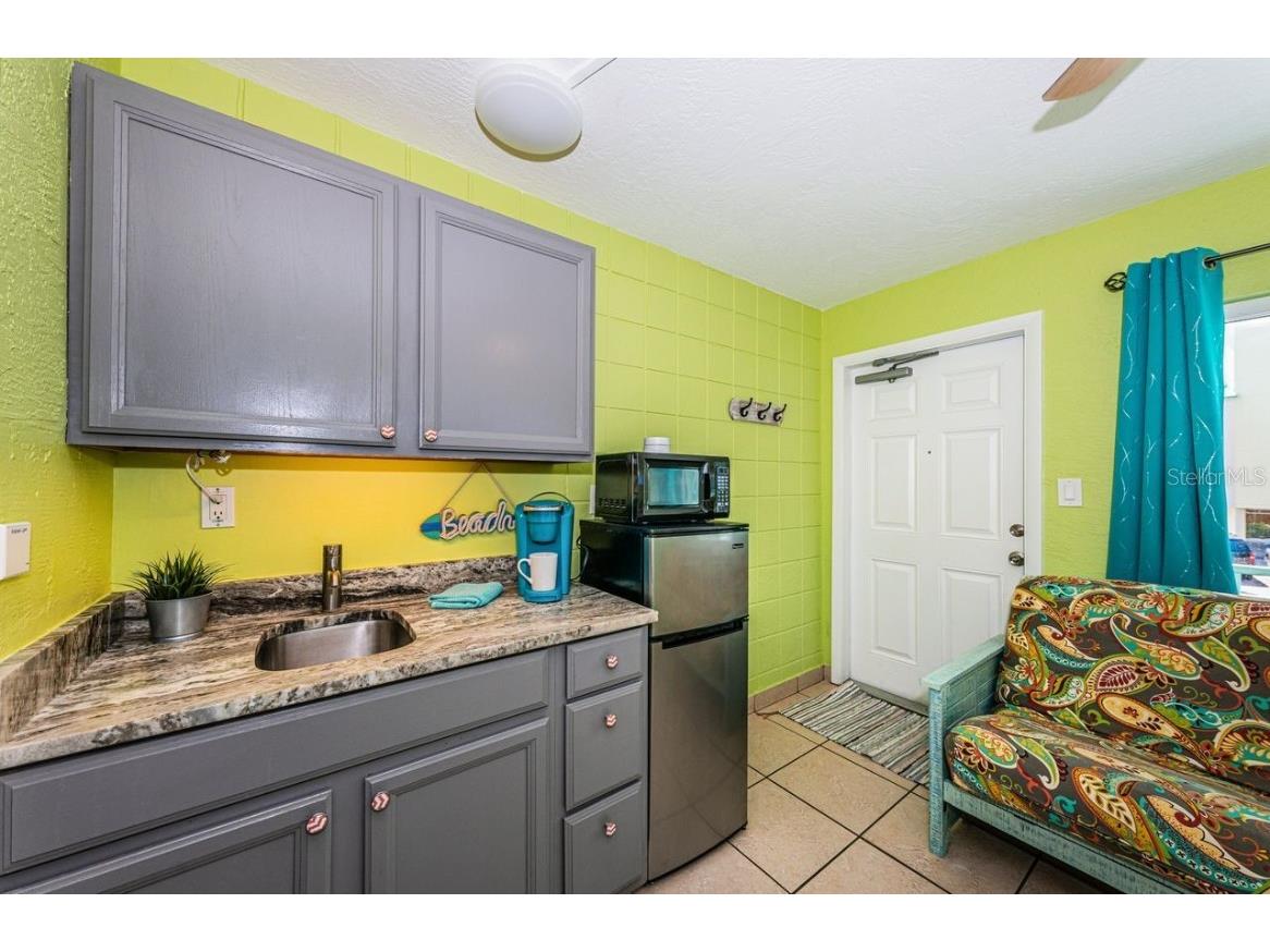 12100 Gulf Boulevard Treasure Island FL 33706 U8198831 image56