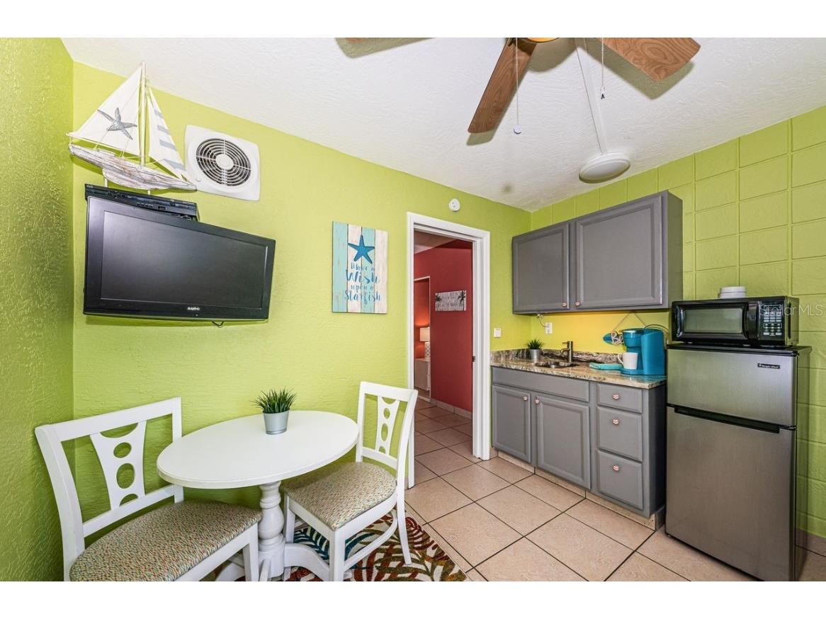 12100 Gulf Boulevard Treasure Island FL 33706 U8198831 image57