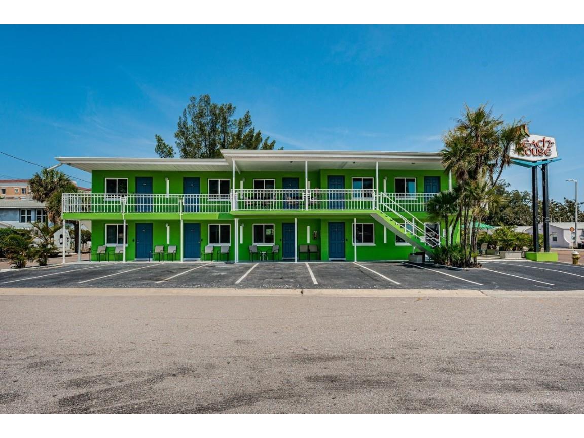 12100 Gulf Boulevard Treasure Island FL 33706 U8198831 image6