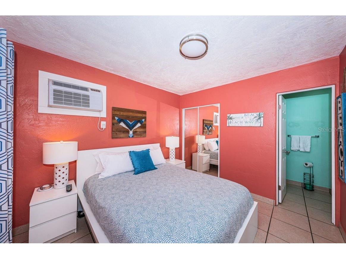 12100 Gulf Boulevard Treasure Island FL 33706 U8198831 image61