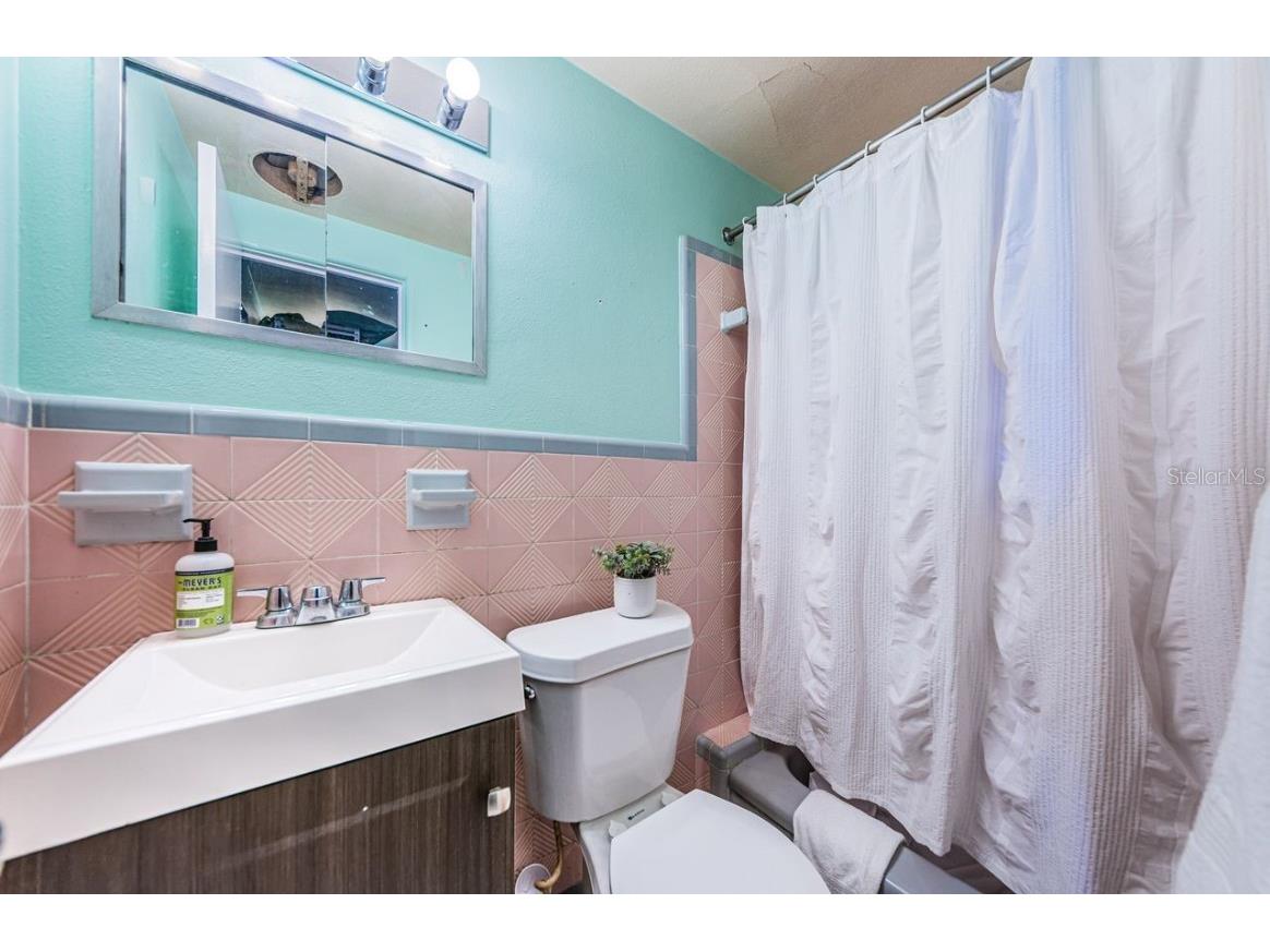 12100 Gulf Boulevard Treasure Island FL 33706 U8198831 image63