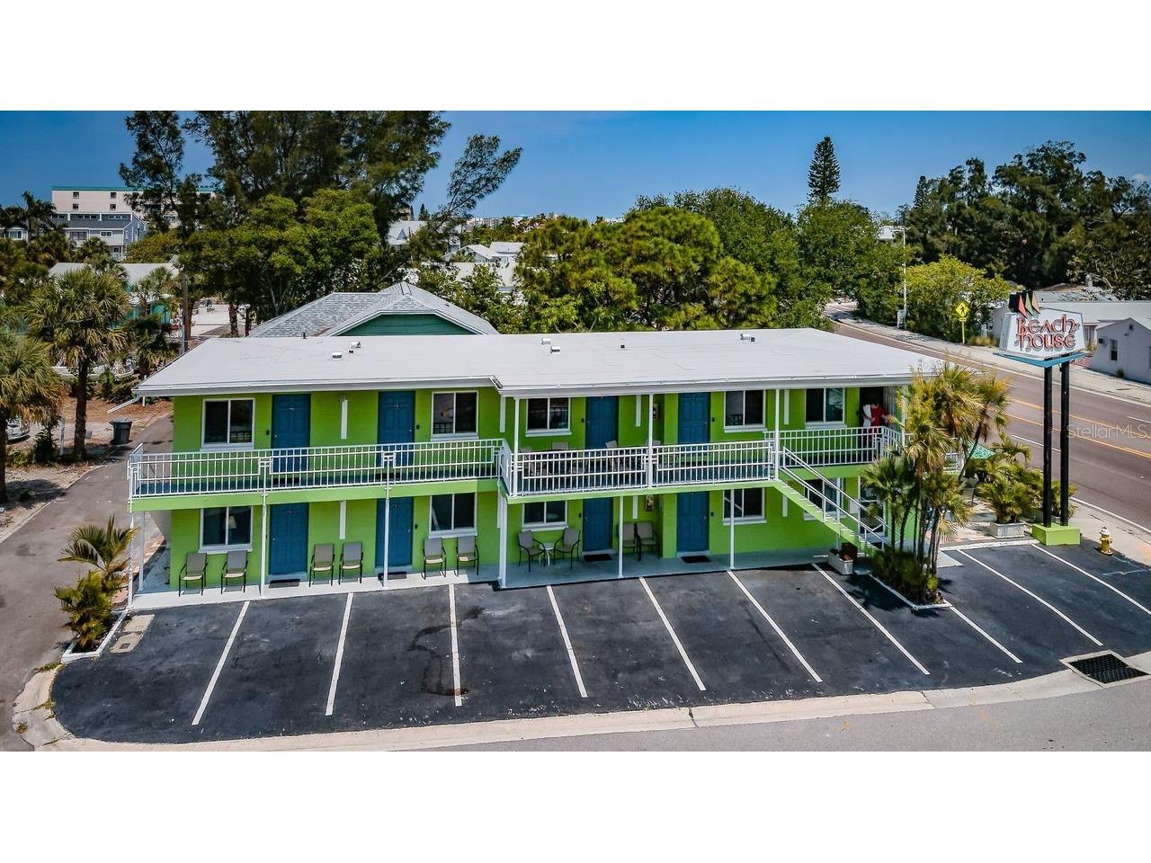 12100 Gulf Boulevard Treasure Island FL 33706 U8198831 image8