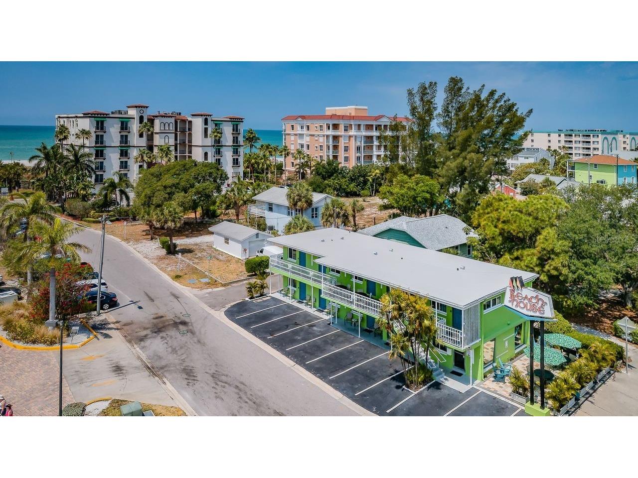 12100 Gulf Boulevard Treasure Island FL 33706 U8198831 image9