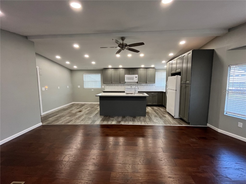 12100 Seminole Blvd #365 Largo FL 33778 TB8434858 image10