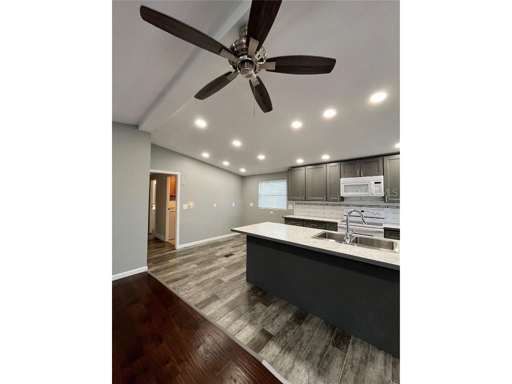 12100 Seminole Blvd #365 Largo FL 33778 TB8434858 image12