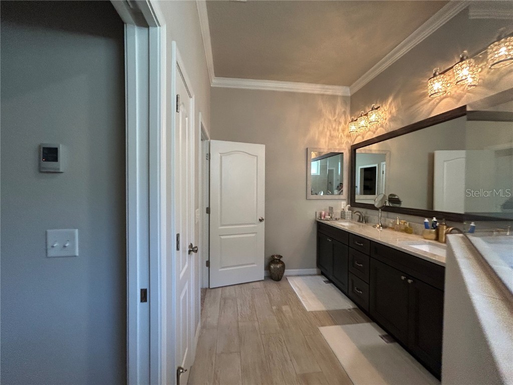 12101 SW 29th Place Gainesville FL 32608 GC535793 image9