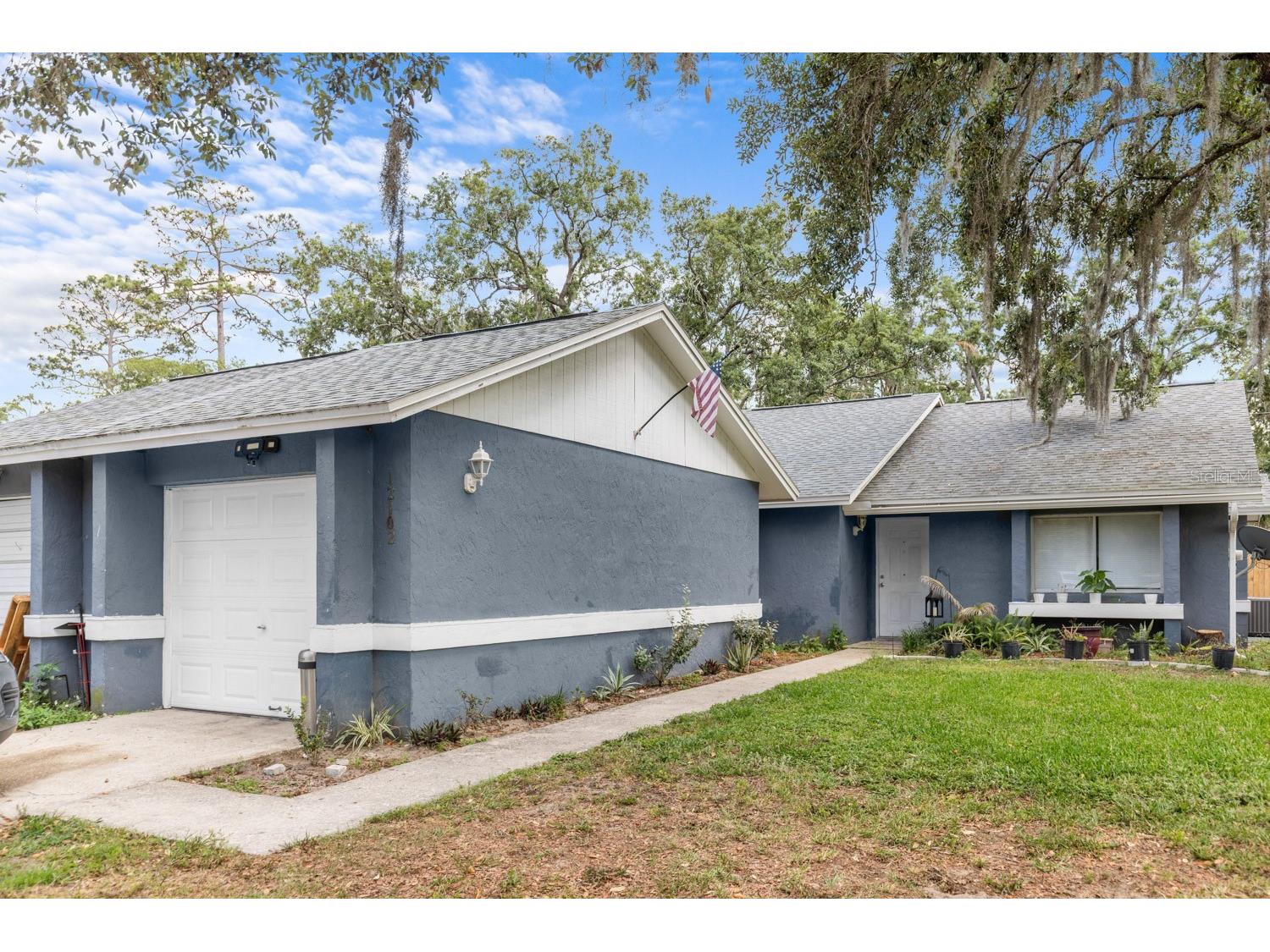 12102 Walden Woods Drive Orlando FL 32826 O6406960 image1