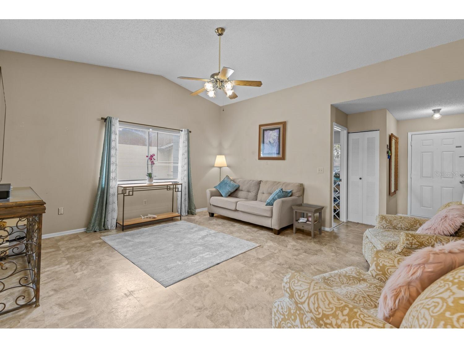 12102 Walden Woods Drive Orlando FL 32826 O6406960 image5
