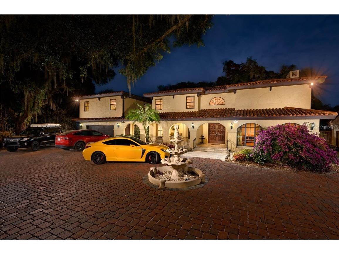 12103 Brightwater Boulevard Temple Terrace FL 33617 T3480185 image1