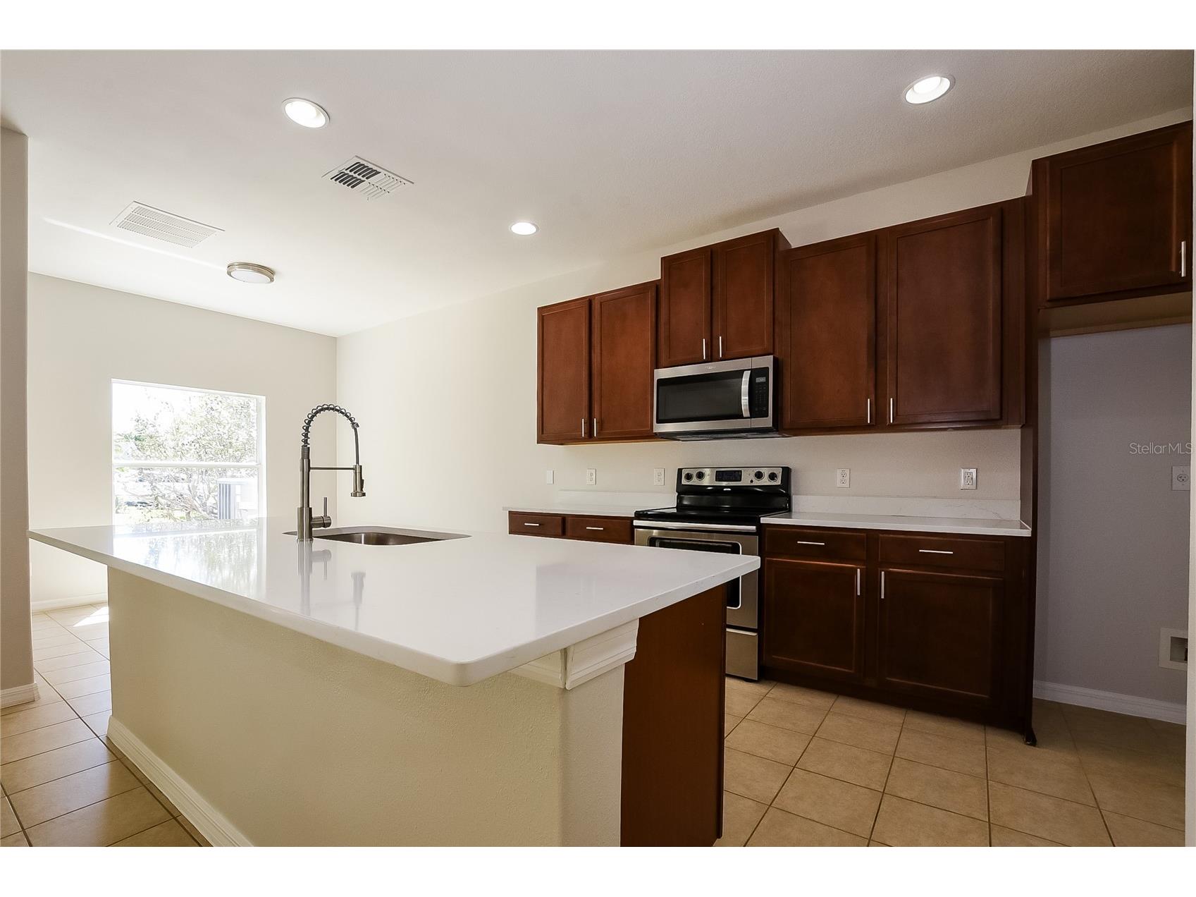12104 Citruswood Drive Orlando FL 32832 TB8490458 image5
