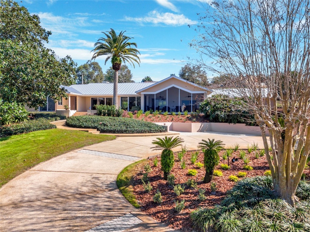 12104 Lakeshore Drive Clermont FL 34711 - LAKE MINNEHAHA O6279405 image1