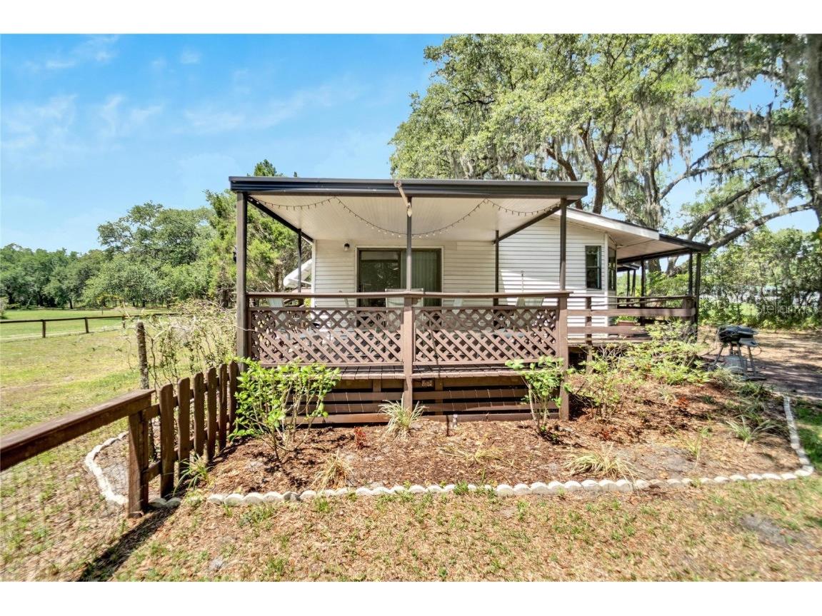 12105 Mcintosh Rd Thonotosassa FL 33592 T3527256 image1