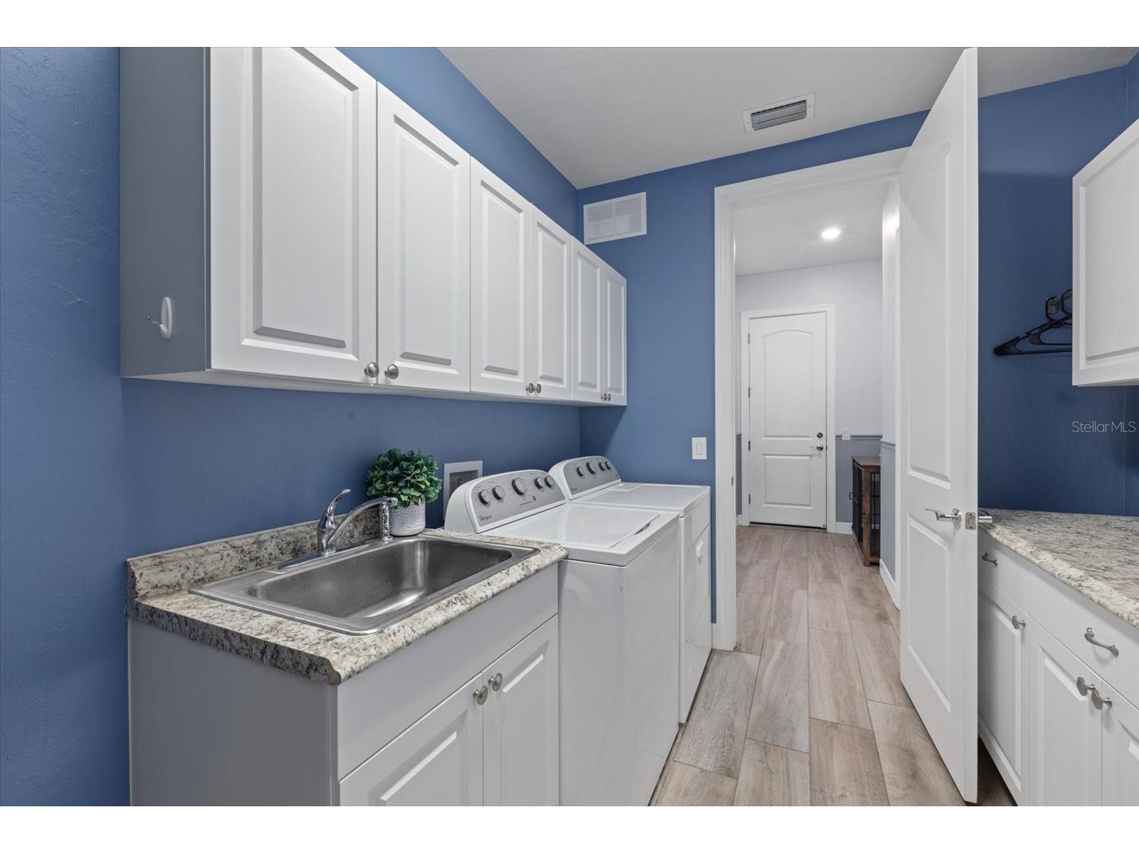 12105 Seabrook Avenue Bradenton FL 34211 A4699132 image39