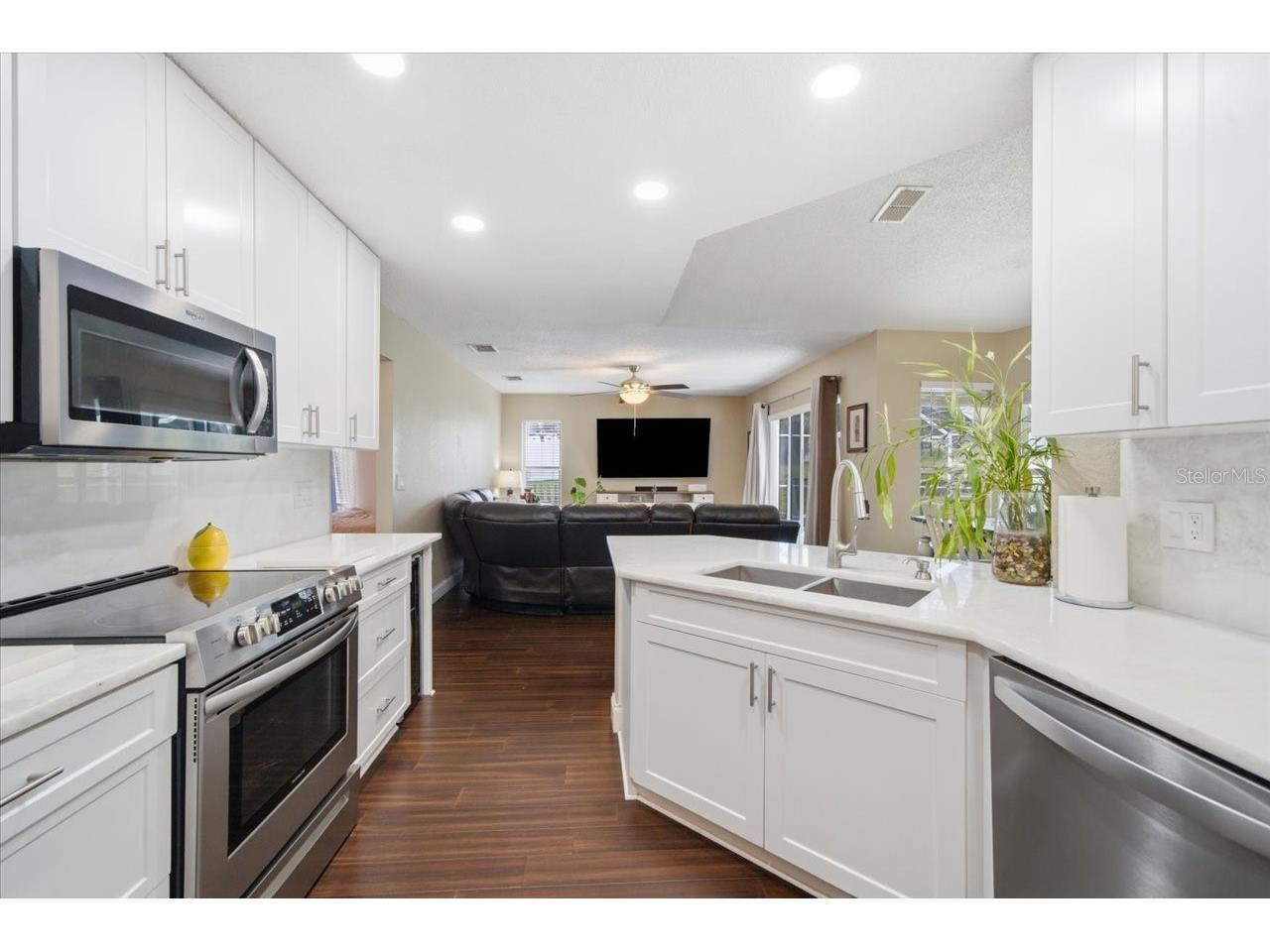 12106 Deep Creek Drive Spring Hill FL 34609 W7887616 image12