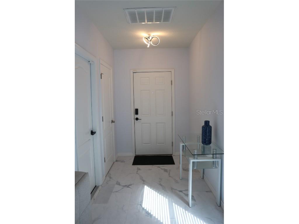 12107 Barnsley Reserve Place Gibsonton FL 33534 TB8435367 image2