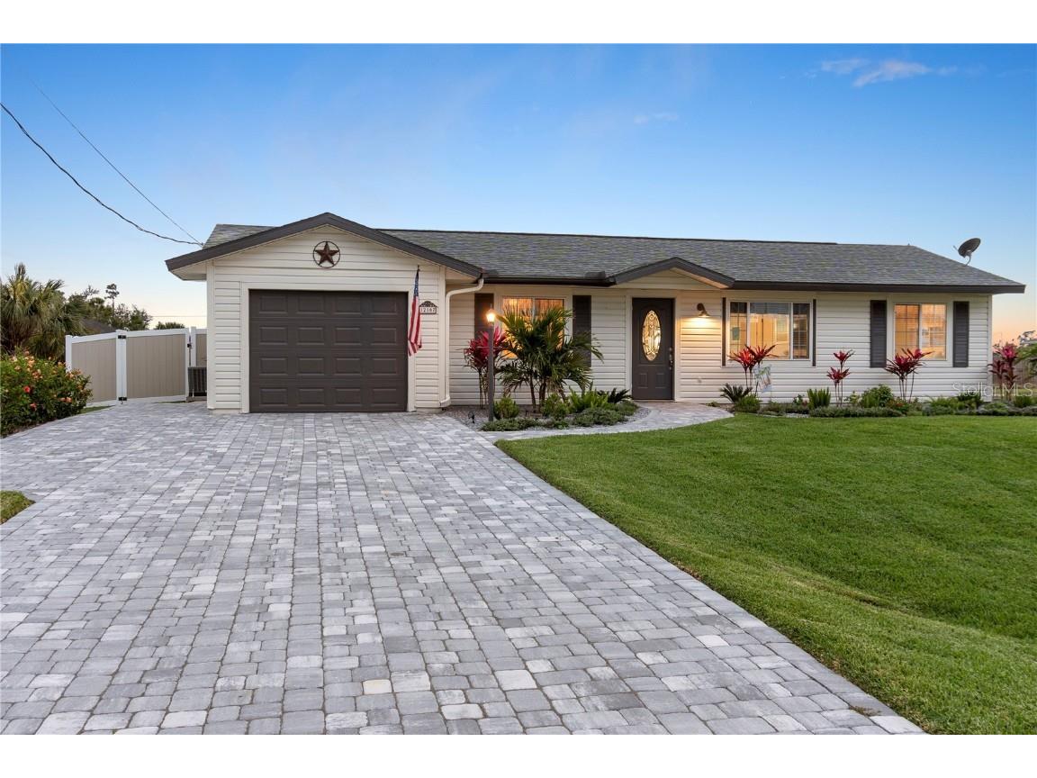 12107 Gulfstream Boulevard Port Charlotte FL 33981 C7506233 image1