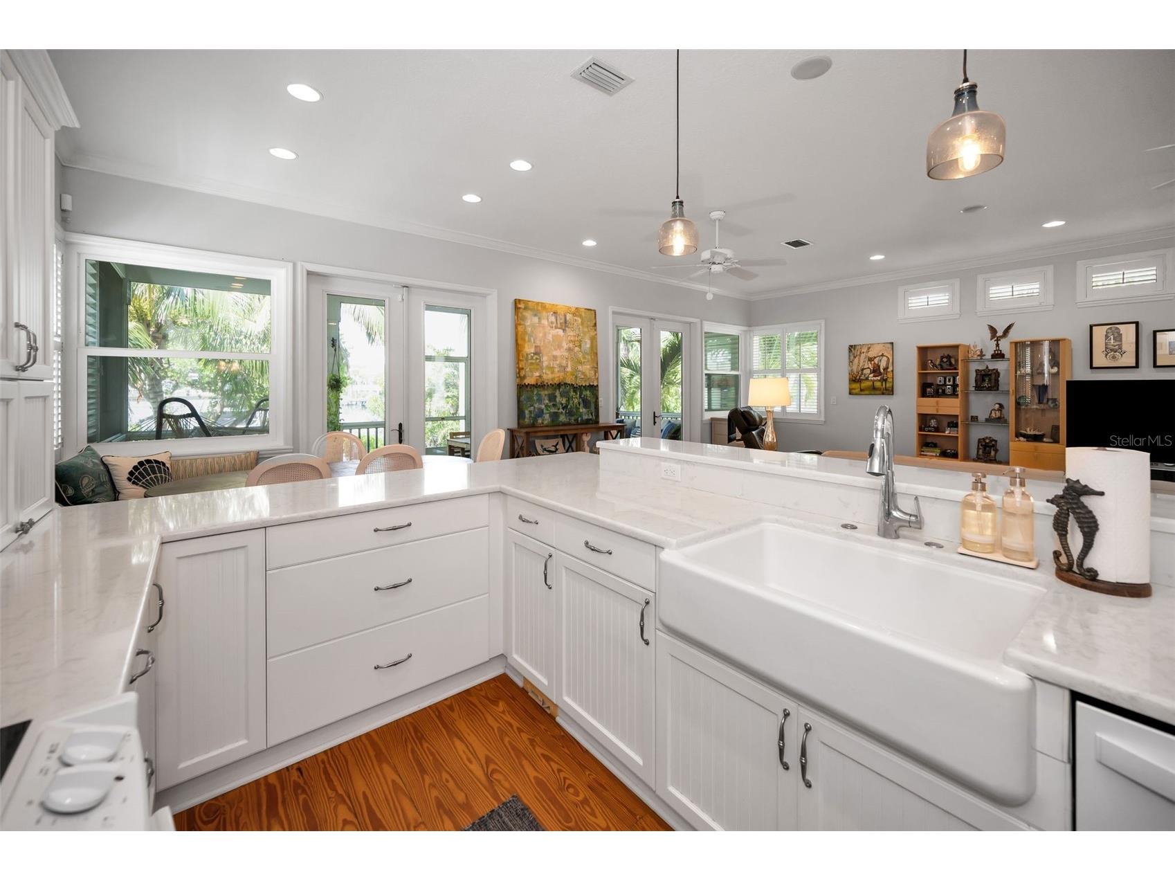 12108 Lagoon Lane Treasure Island FL 33706 - BOCA CIEGA BAY TB8411717 image27