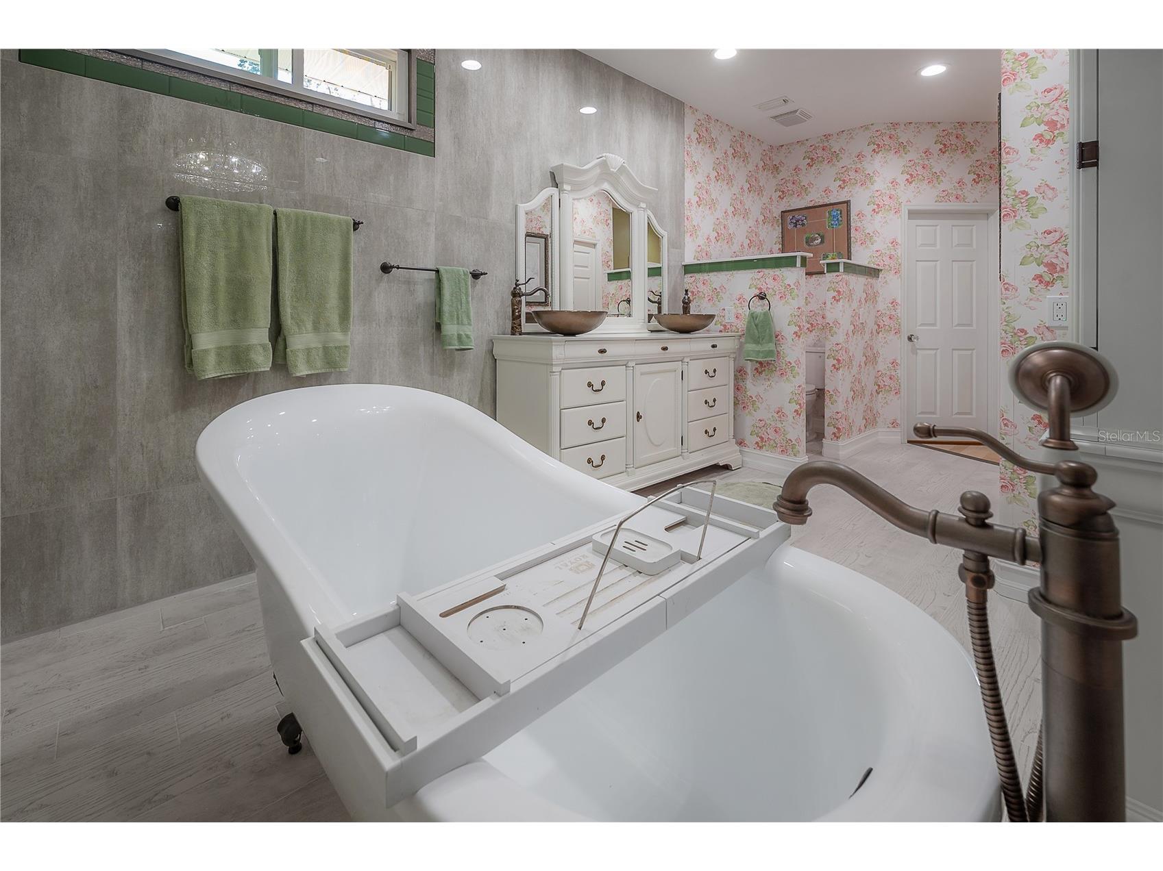 12108 Riverhills Drive Temple Terrace FL 33617 TB8449800 image26