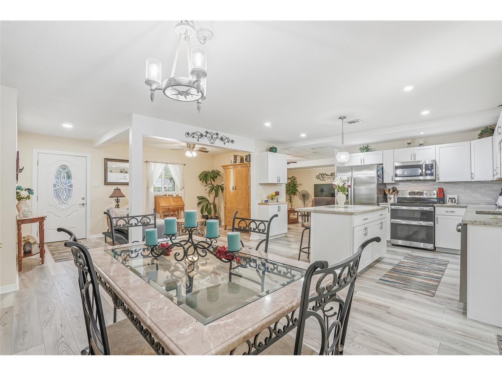 12109 Forest Hills Drive Tampa FL 33612 TB8507811 image23