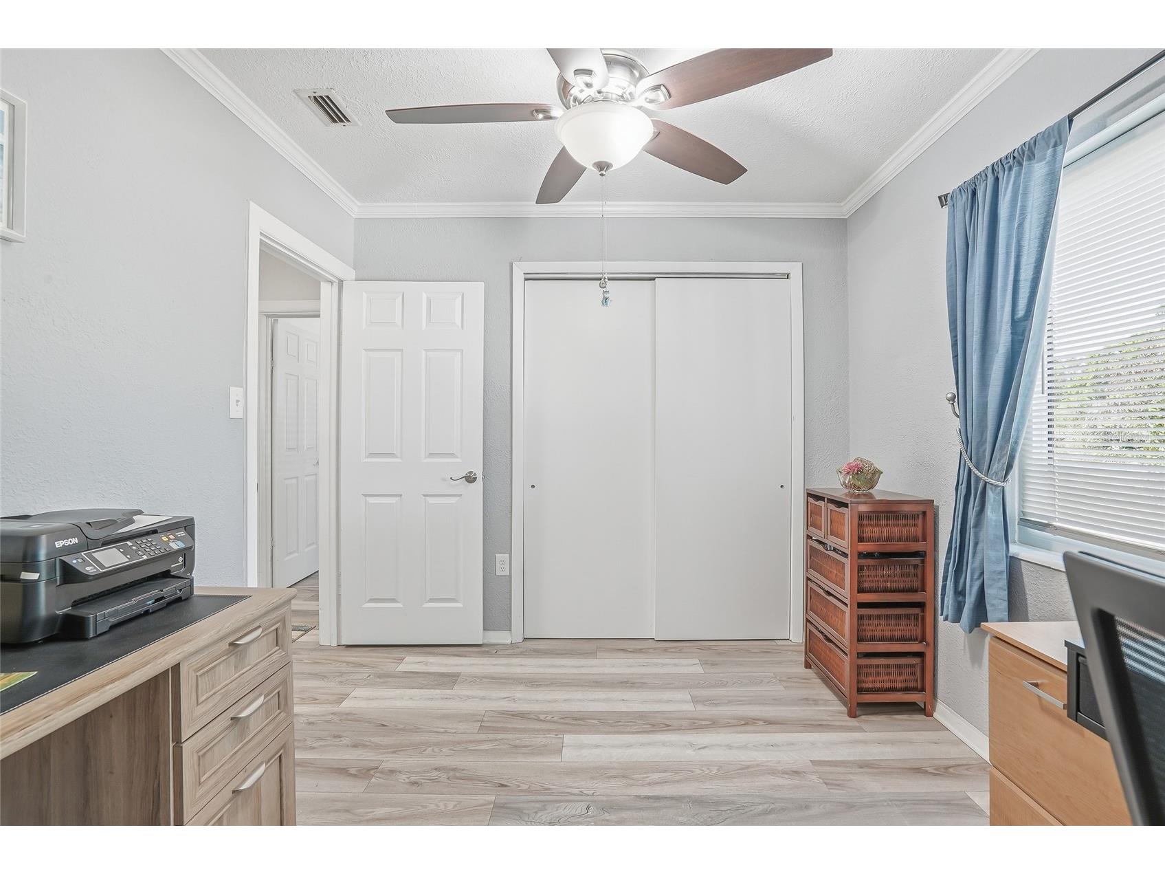 12109 Forest Hills Drive Tampa FL 33612 TB8507811 image35