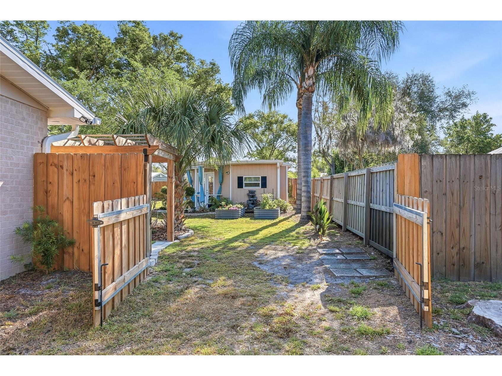 12109 Forest Hills Drive Tampa FL 33612 TB8507811 image57