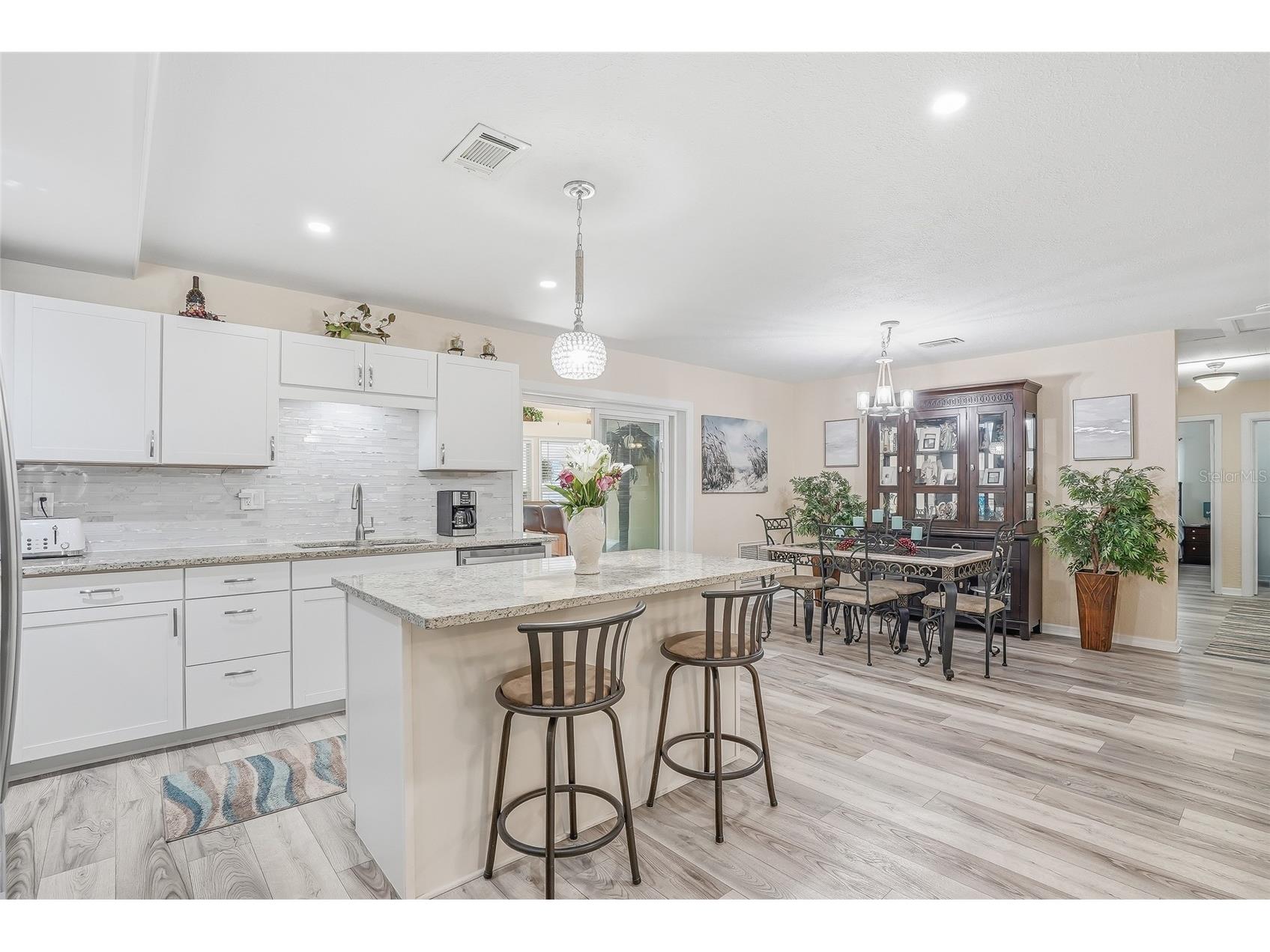 12109 Forest Hills Drive Tampa FL 33612 TB8516952 image18