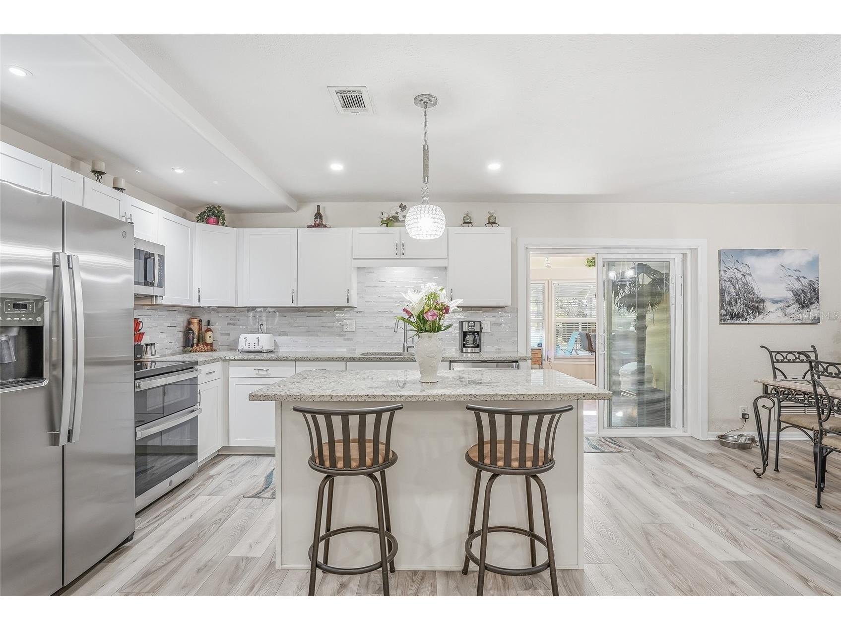 12109 Forest Hills Drive Tampa FL 33612 TB8516952 image19