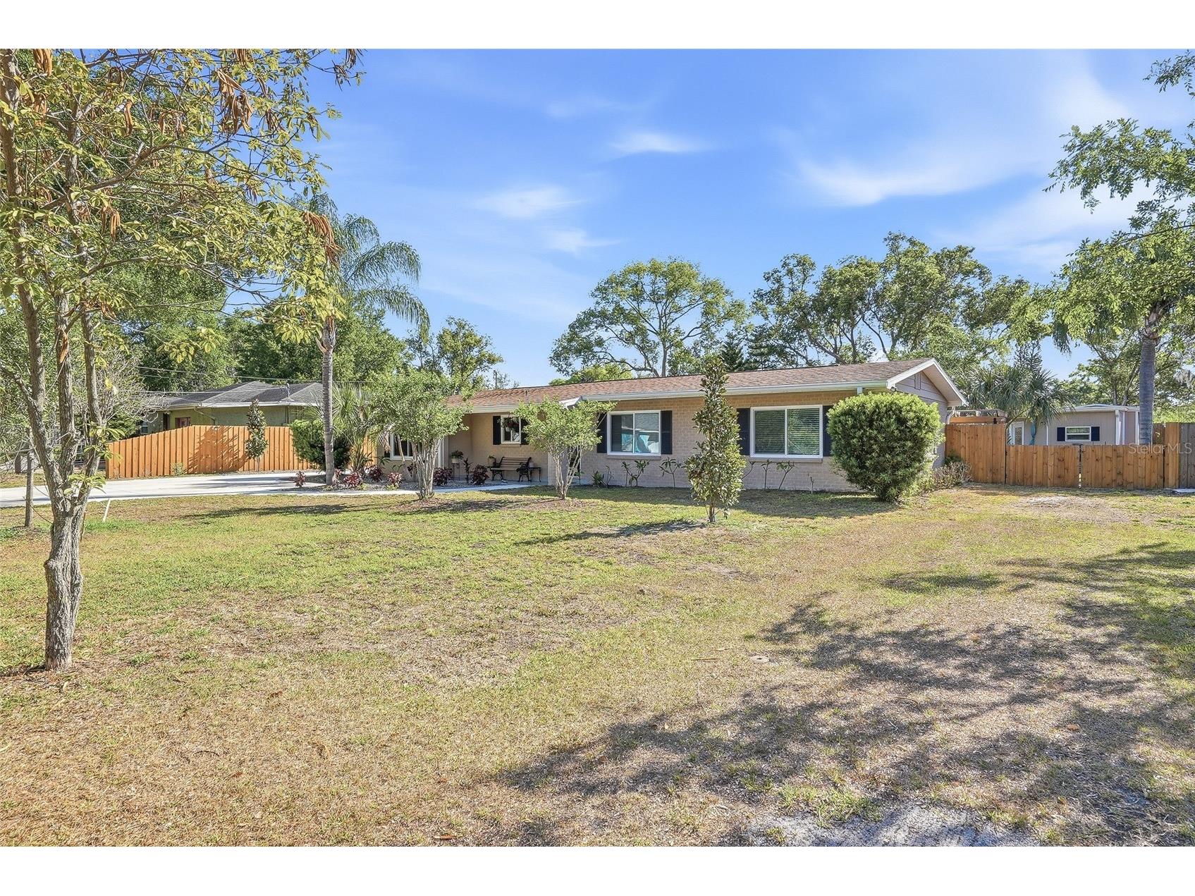 12109 Forest Hills Drive Tampa FL 33612 TB8516952 image4
