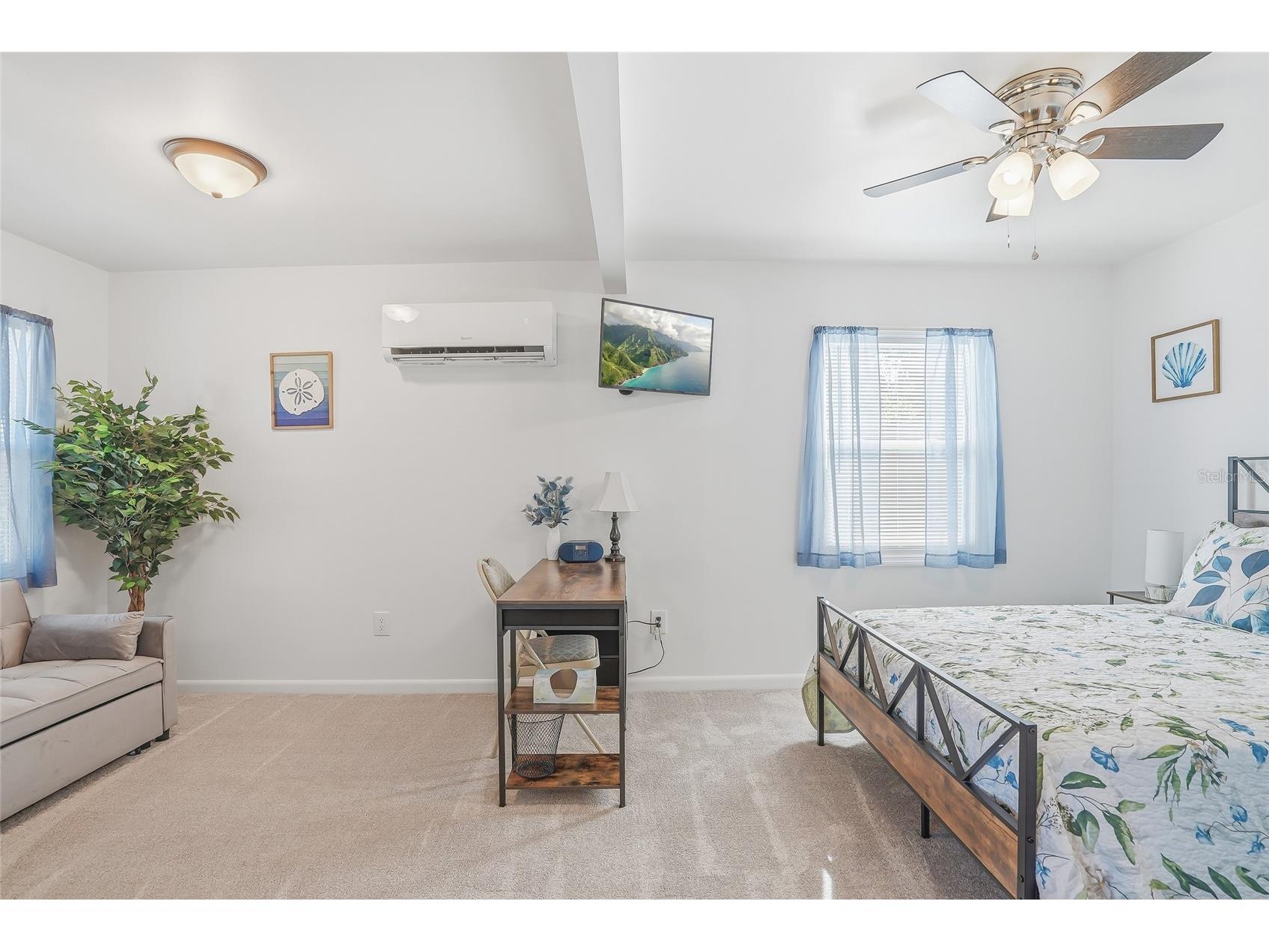 12109 Forest Hills Drive Tampa FL 33612 TB8516952 image55