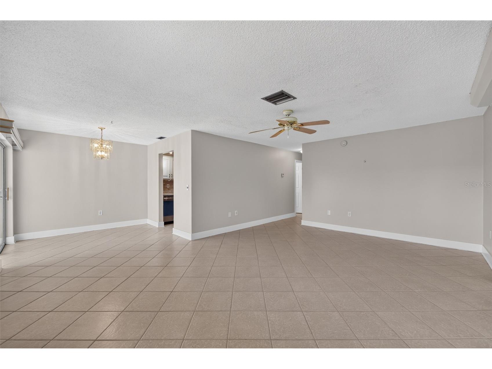 1211 11th Circle SE Largo FL 33771 TB8521408 image5