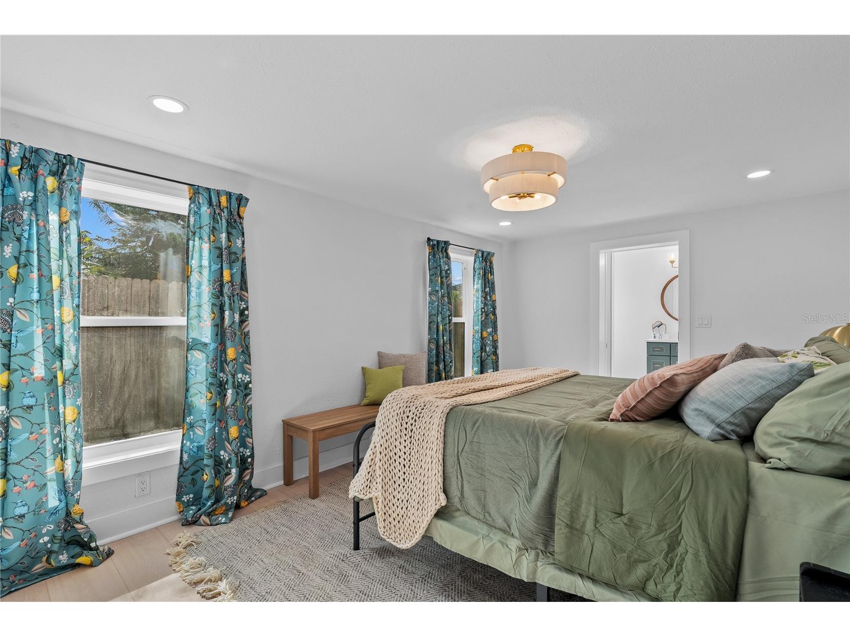 1211 16th Avenue N Saint Petersburg FL 33704 TB8508844 image11