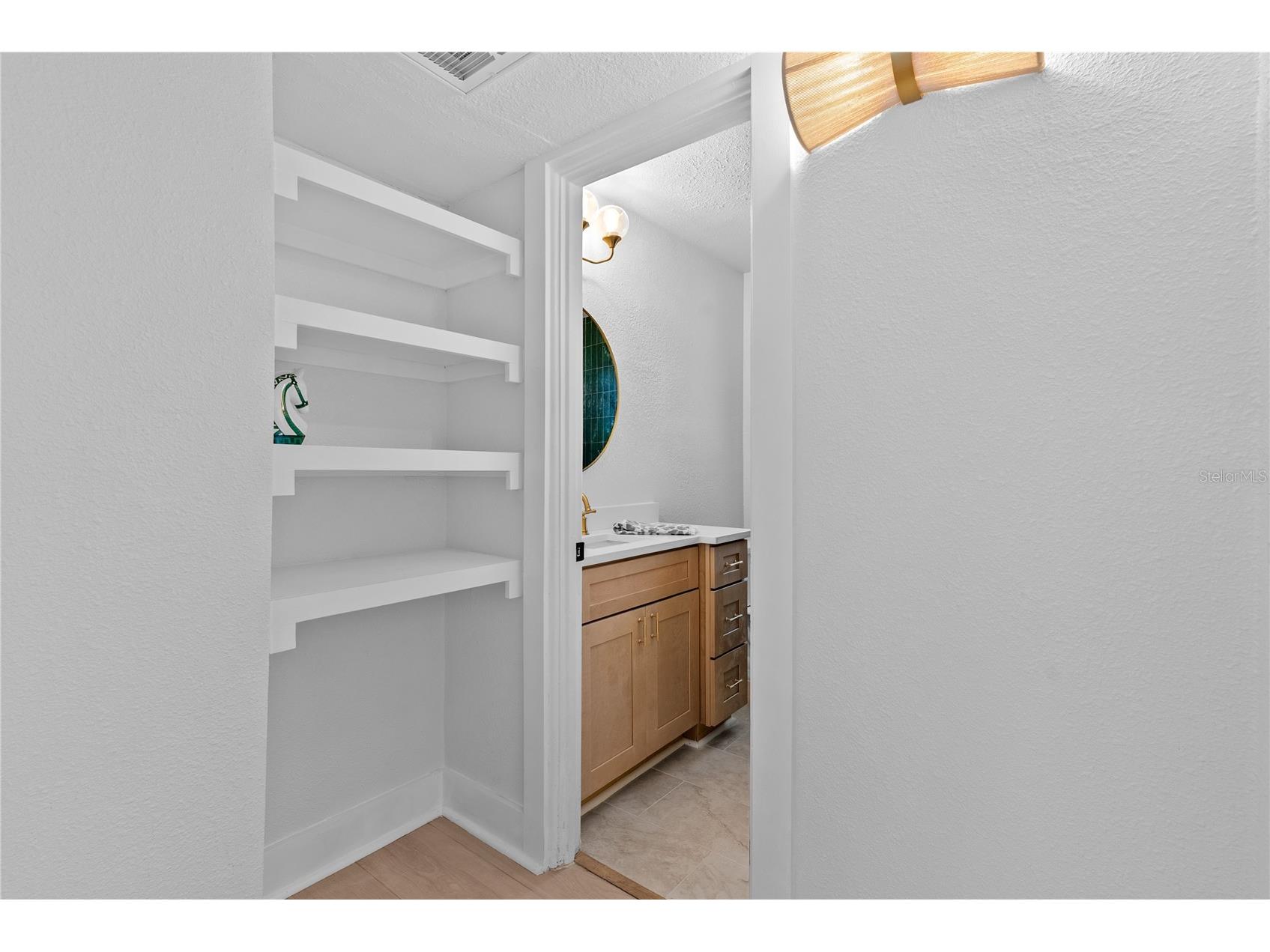 1211 16th Avenue N Saint Petersburg FL 33704 TB8508844 image14